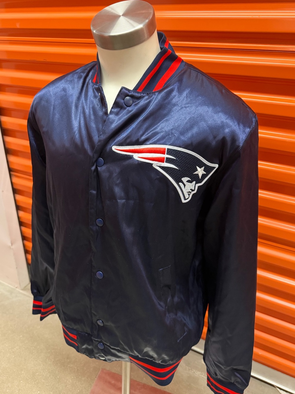 NWT Nike Men's Navy Satin Bomber Jacket NFL Patriots 538844 419 Size M